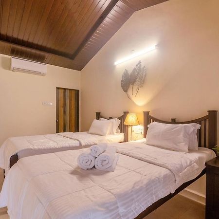 La Palm By Stayvista: Mountain-View Villa with Pool, Gym & Recreational Amenities Lonavala Exterior photo